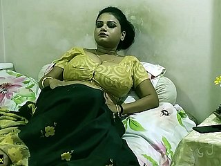 Collage Schoolboy Unventilated Sex กับทมิฬ Bhabhi ที่สวยงาม !! เพศที่ดีที่สุดที่สารีไปไวรัส