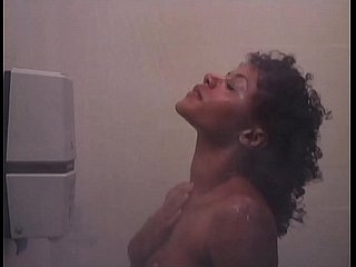k. Treino: X-rated Starkers Ebony Shower Spread out